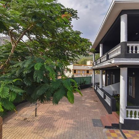 Empyrean Stay Ll 3Bhk Ll Jaguar Villa Ll Ac Ll Pvt Pool Ll Luxury Lonavala Eksteriør bilde